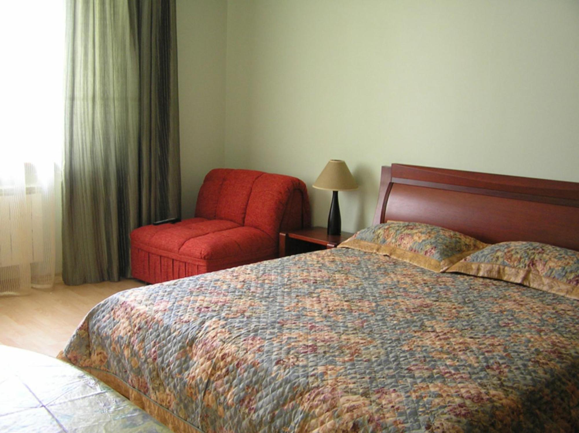 Comfortel Aparthotel Odessa Extérieur photo